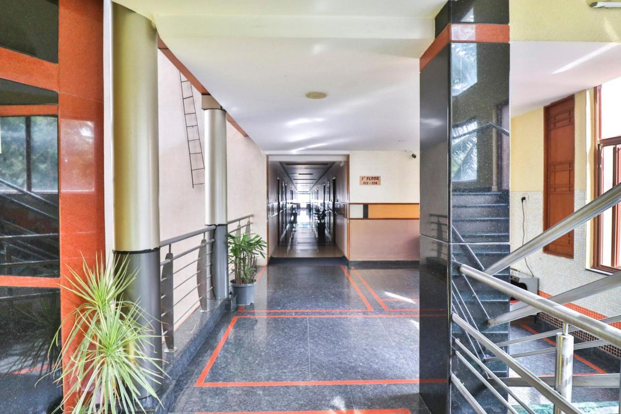 Palette - Holiday Palms Hotel Bangalore Luaran gambar