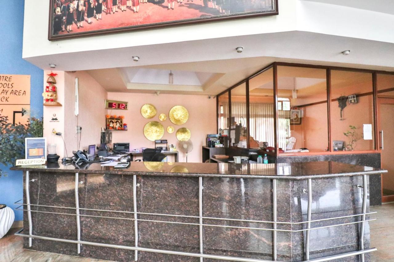 Palette - Holiday Palms Hotel Bangalore Luaran gambar