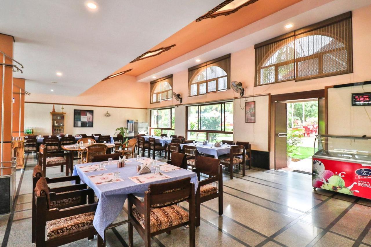 Palette - Holiday Palms Hotel Bangalore Luaran gambar