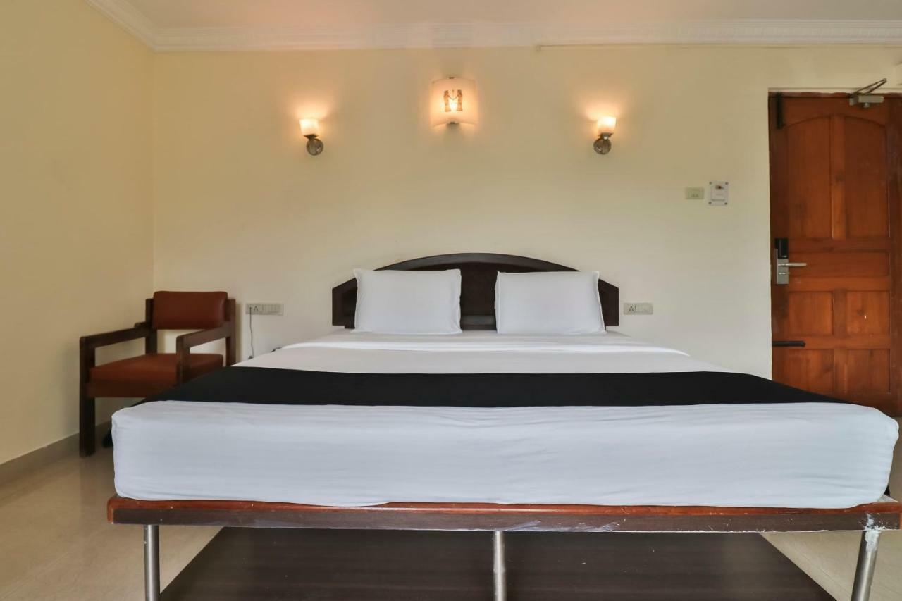 Palette - Holiday Palms Hotel Bangalore Luaran gambar